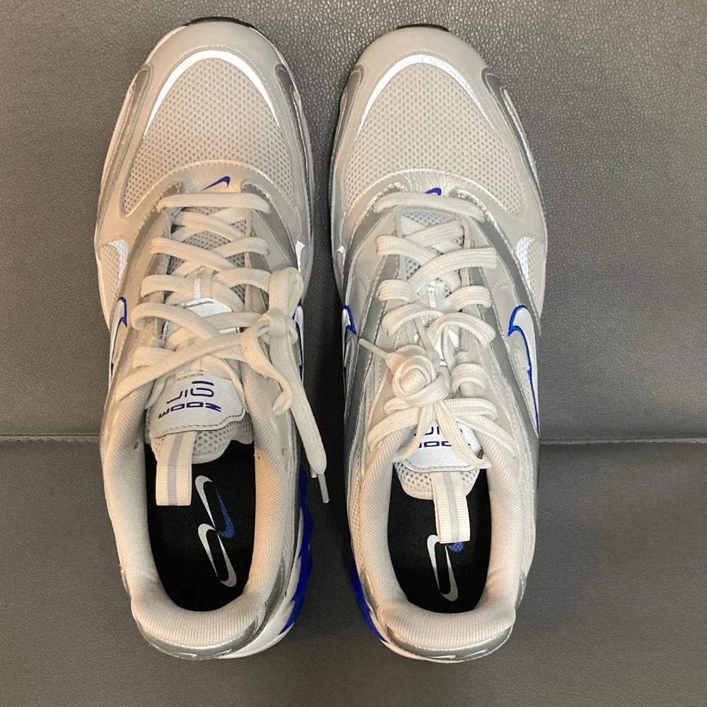 Nike Zoom Air Fire womens 12/men’s 10.5